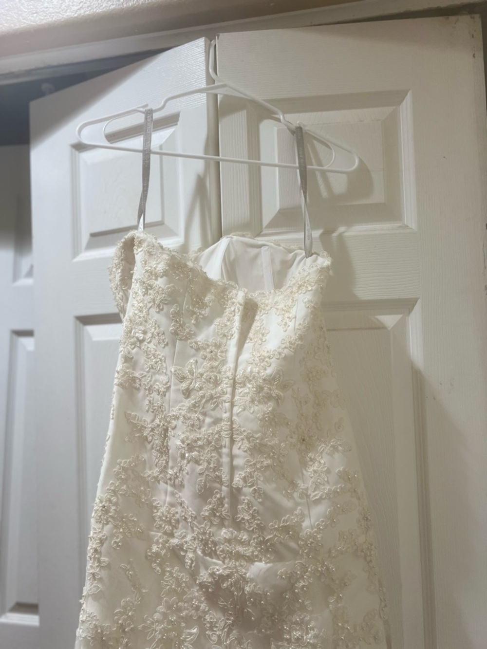 Alfred Angelo Ivory Lace High-Low Bridal Gown Sweetheart Strapless Size 10 - Picture 5 of 8